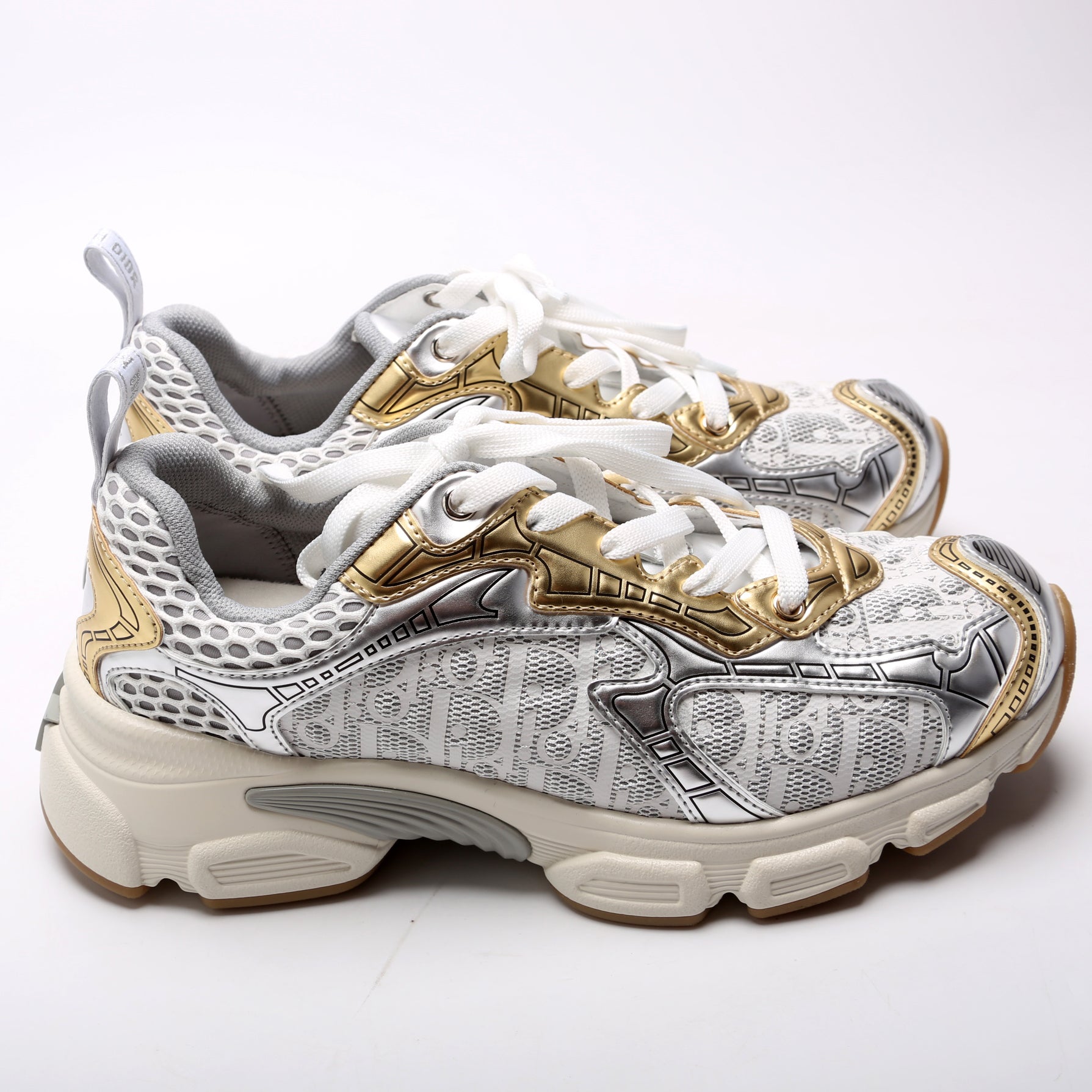 Vibe Mesh/Oblique Sneakers Size 38 Silver