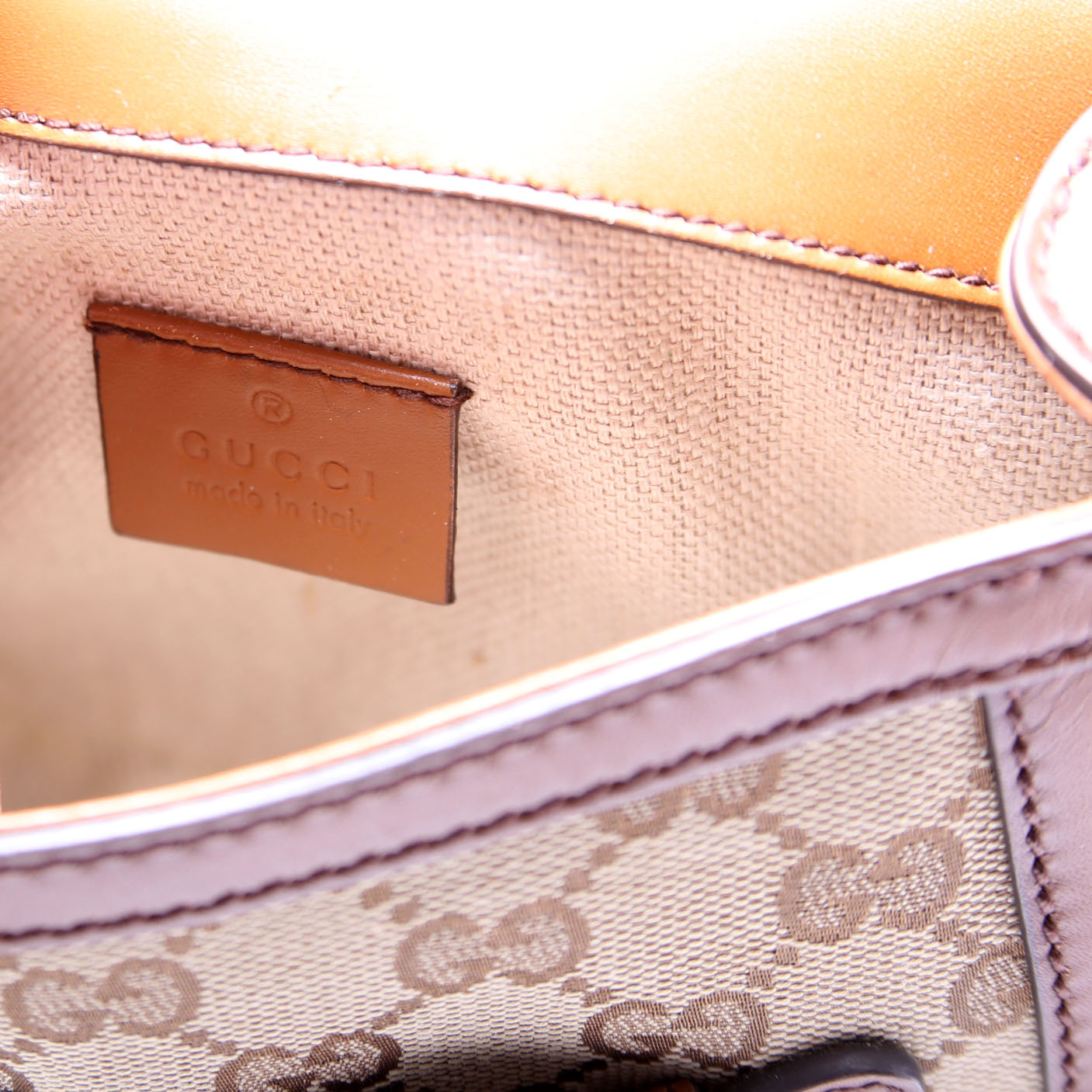 384821 GG Canvas Lady Web Small Shoulder Bag