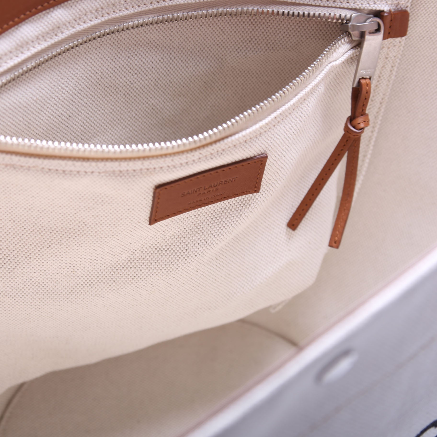 735728 Rive Guache Basket Tote