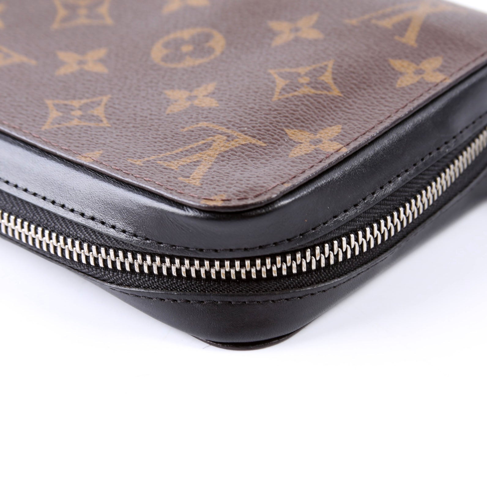 Zippy XL Monogram Black