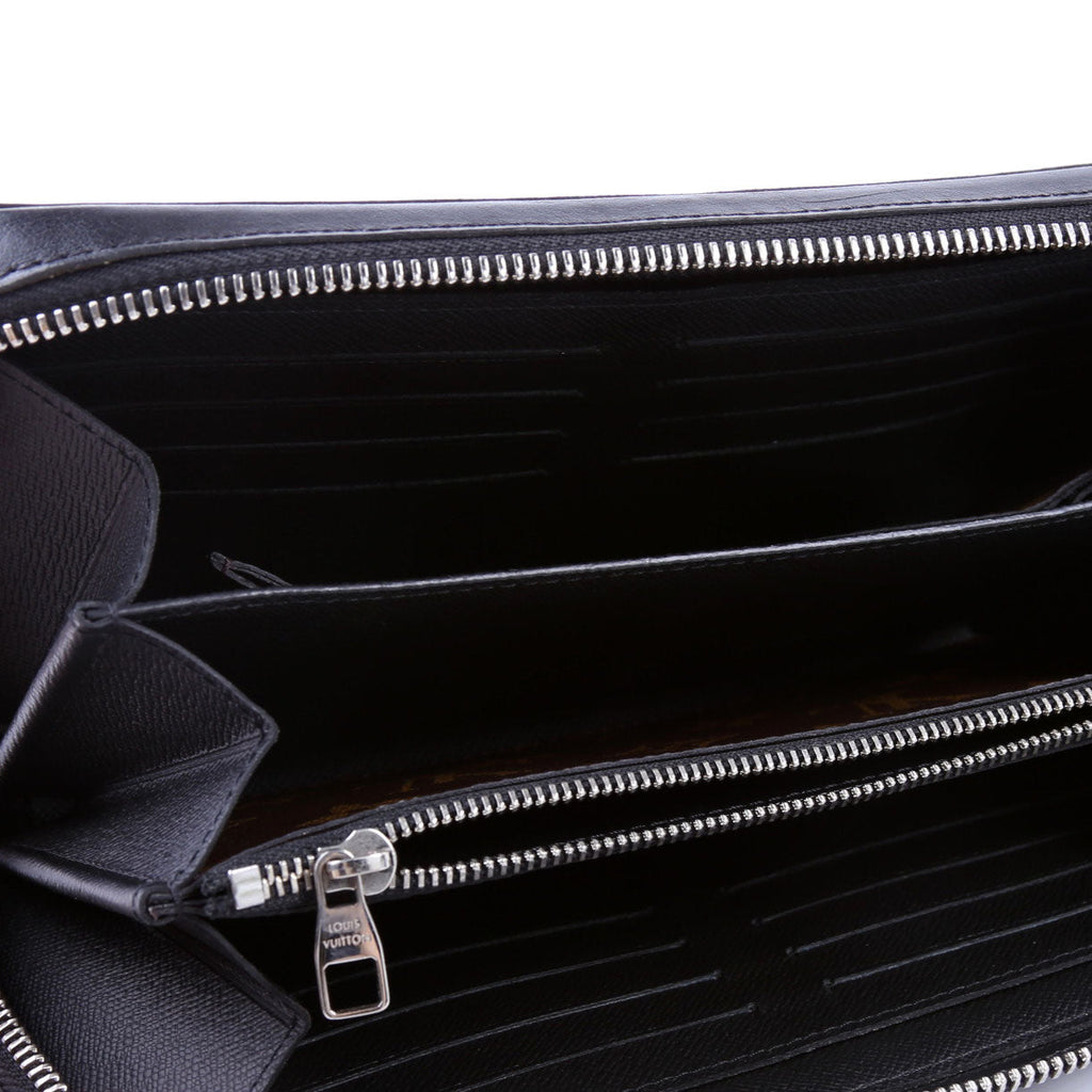 Zippy XL Monogram Black