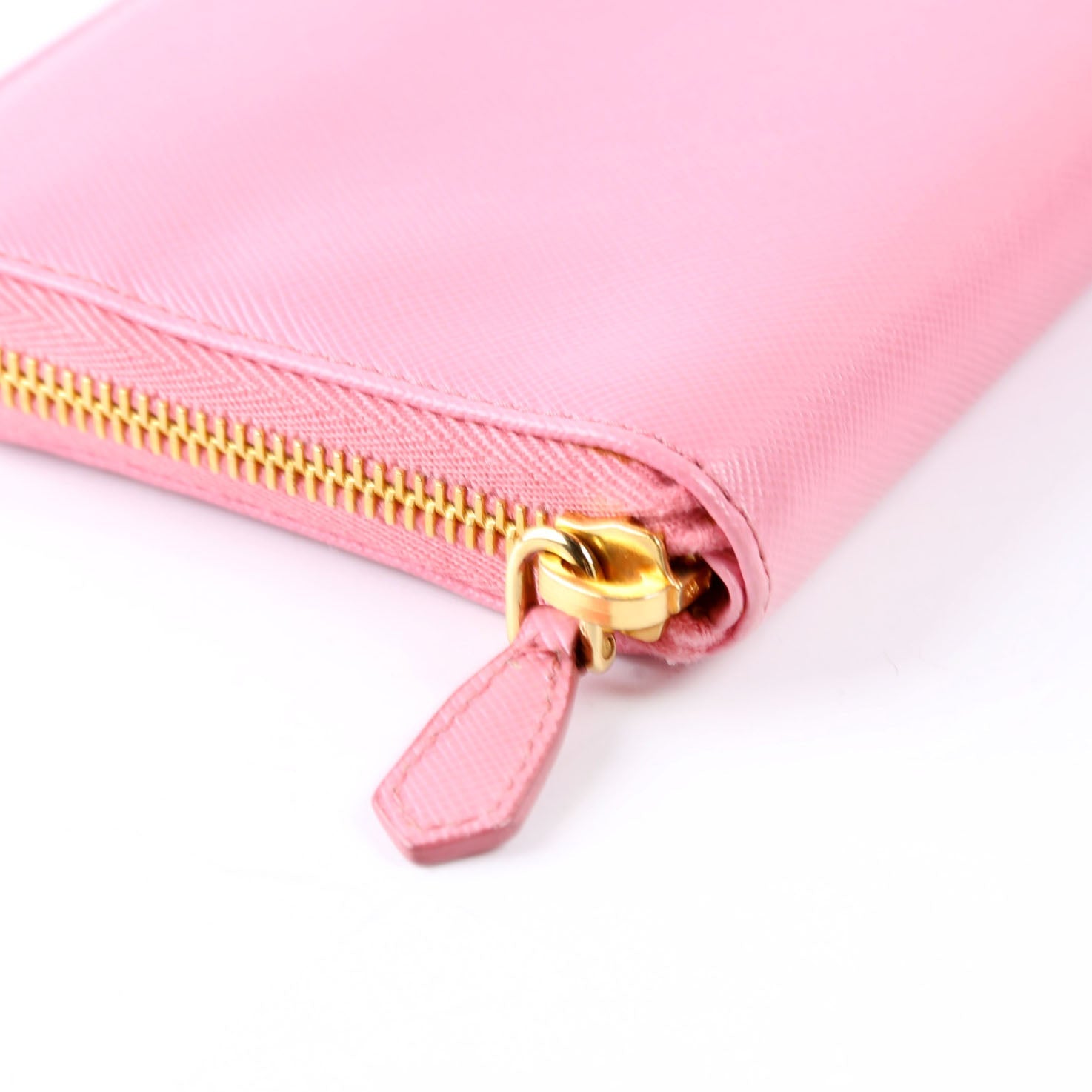 Saffiano Zip Around Wallet 1ML506 Pink