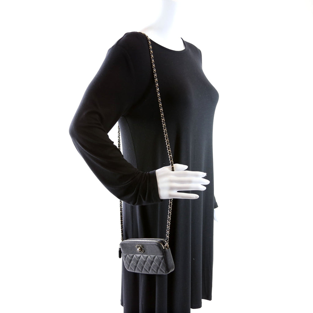 CC Double Zip Clutch With Chain Caviar Black