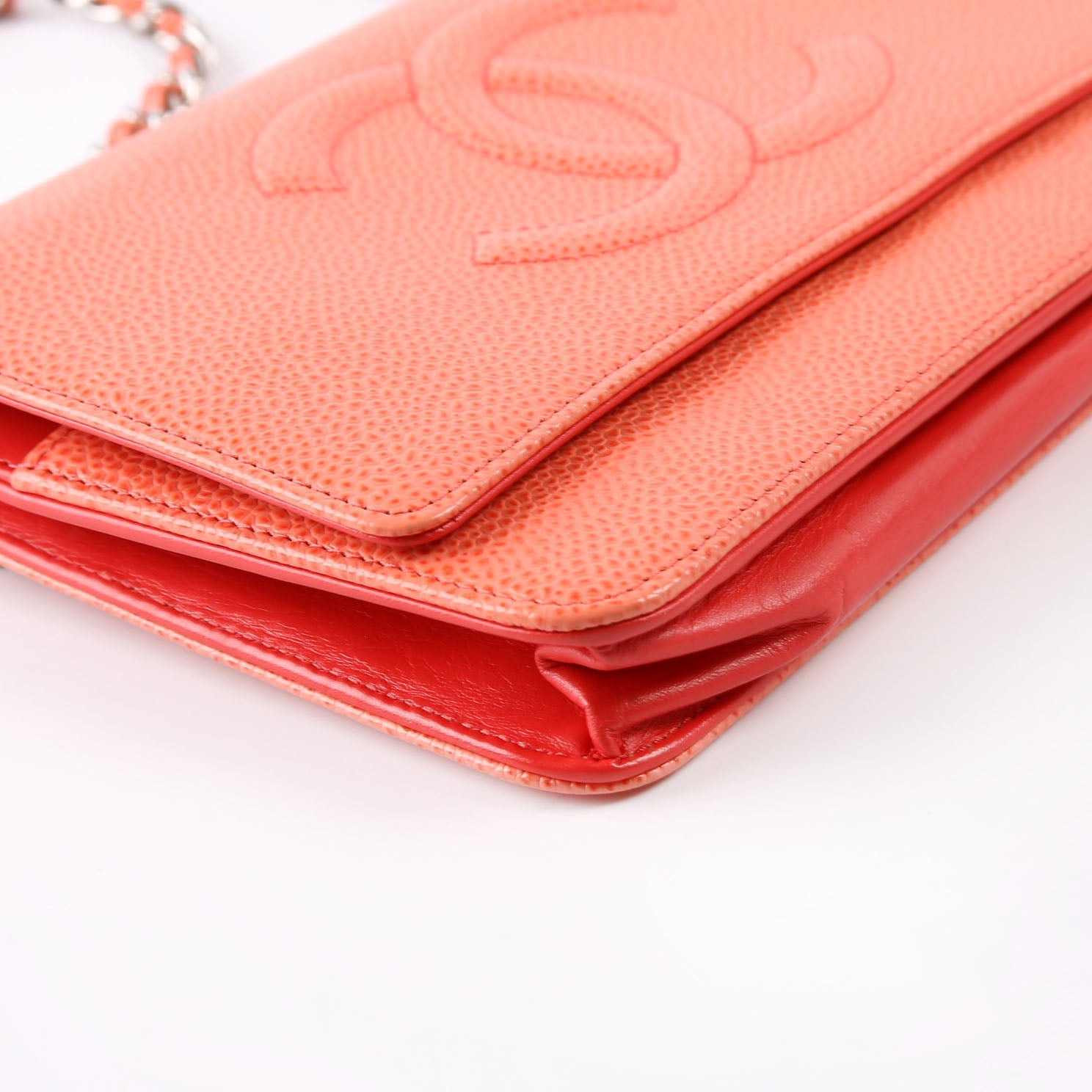 WOC Timeless CC Caviar Coral