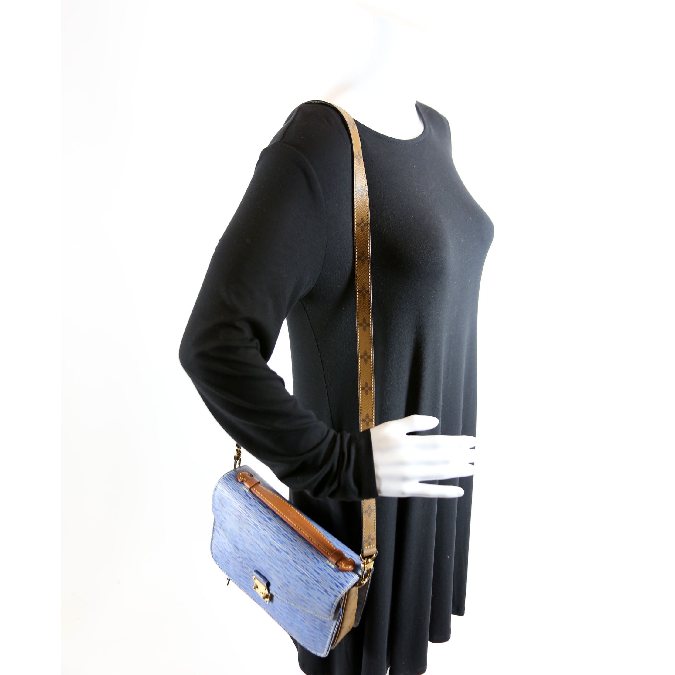 Pochette Metis Epi/Reverse Monogram