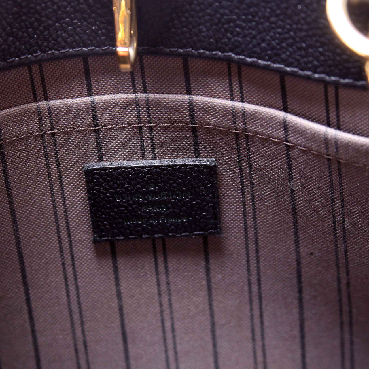 Montaigne MM Empreinte Black