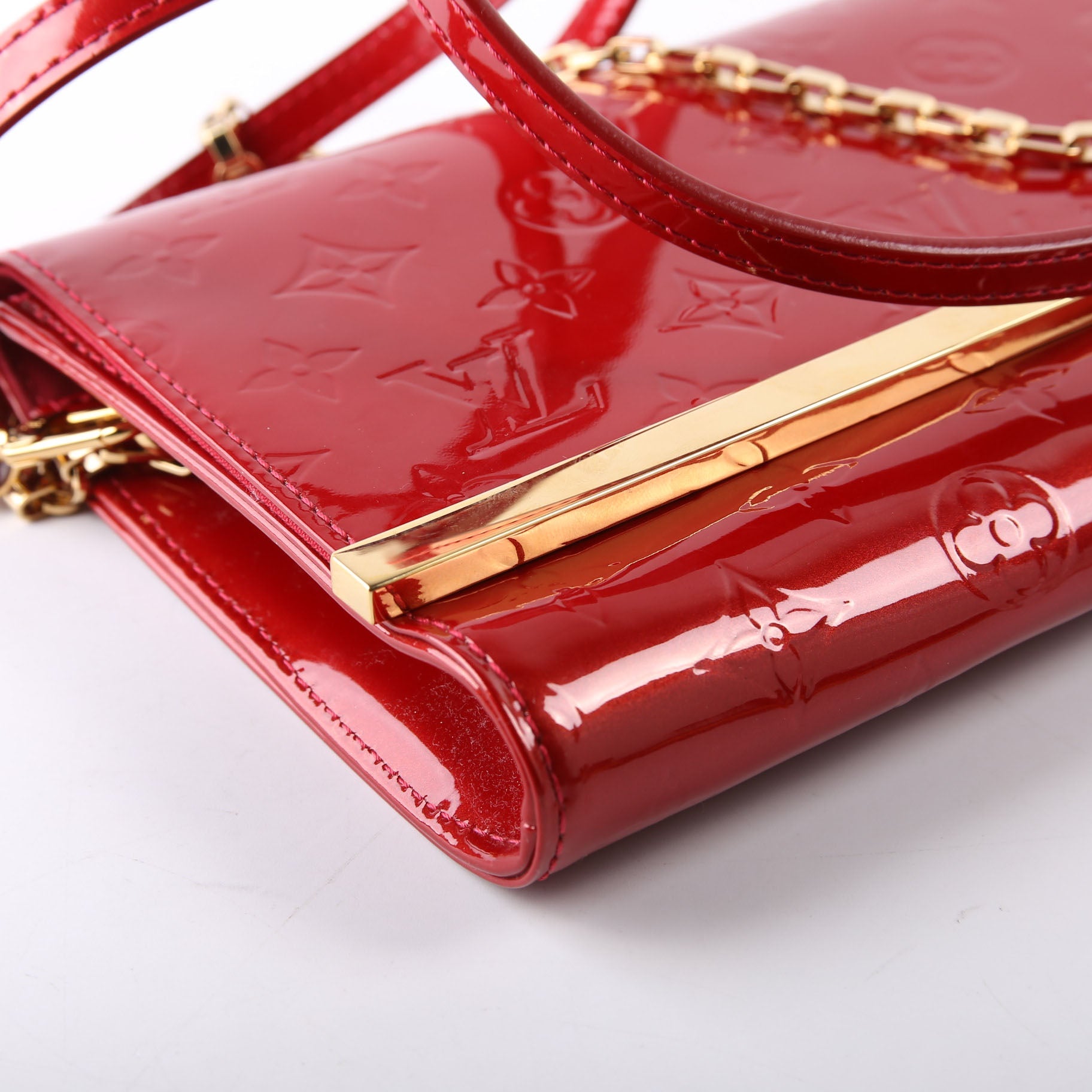 Ana Clutch Vernis Red