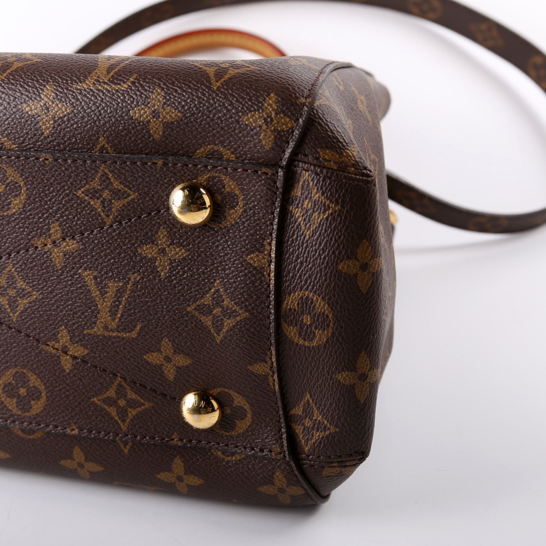 Montaigne MM Monogram