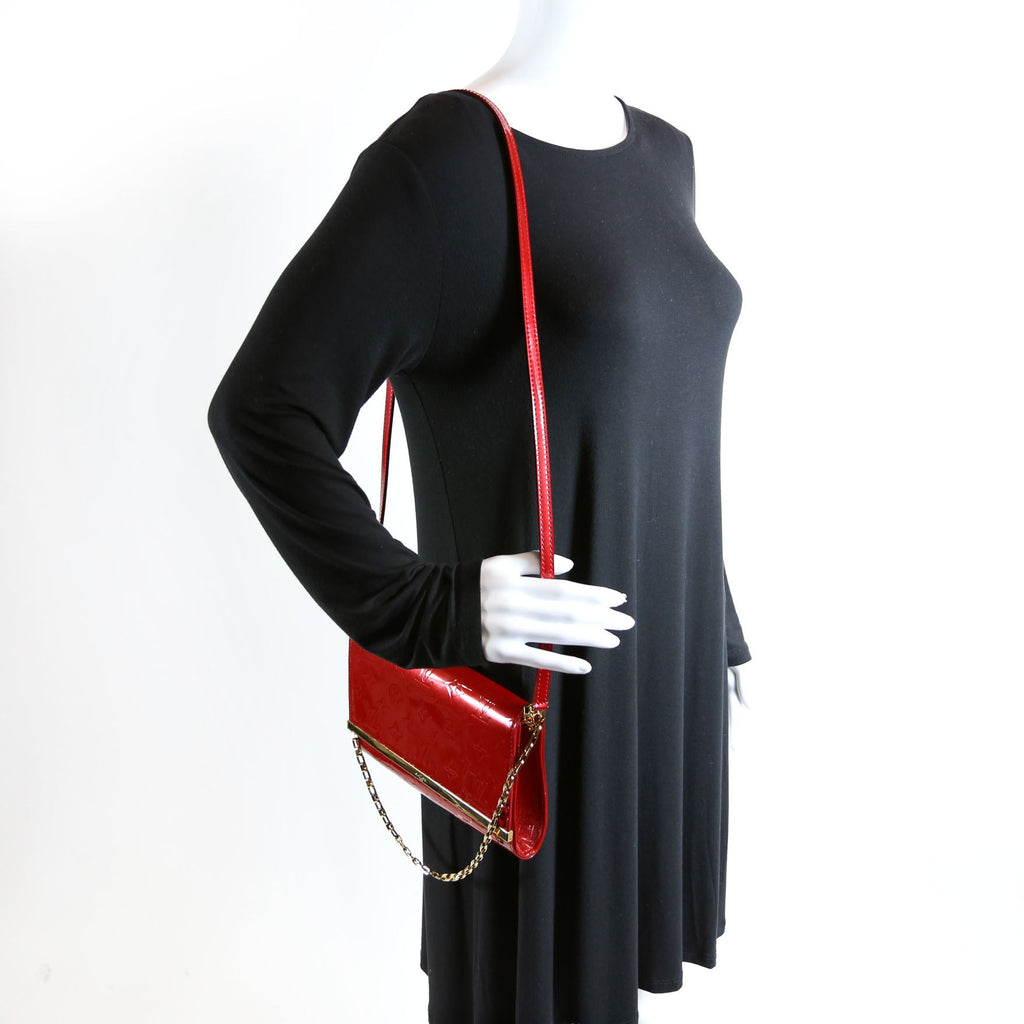 Ana Clutch Vernis Red