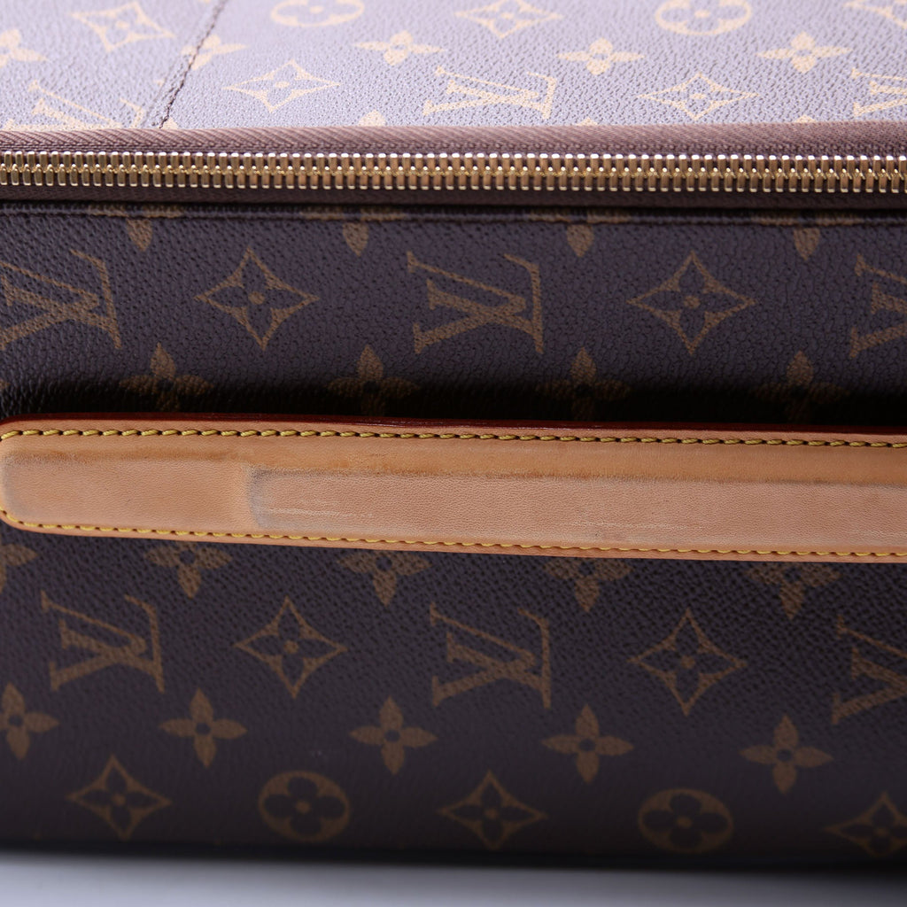 Pegase 50 Monogram