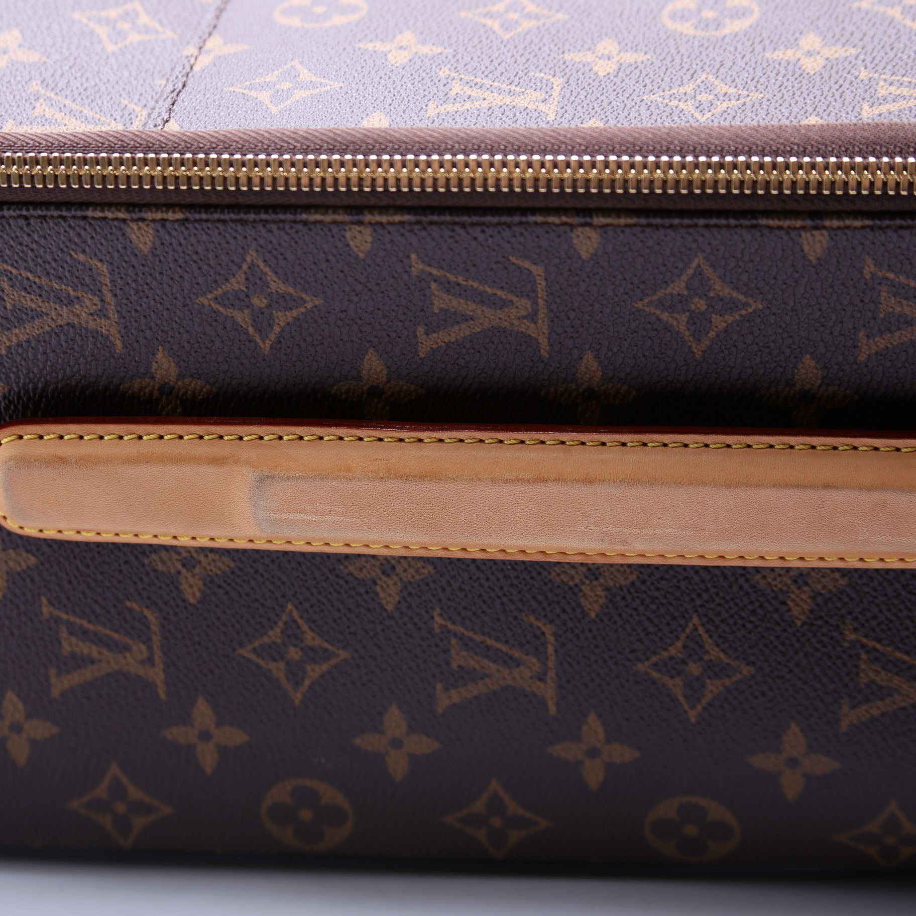 Pegase 50 Monogram