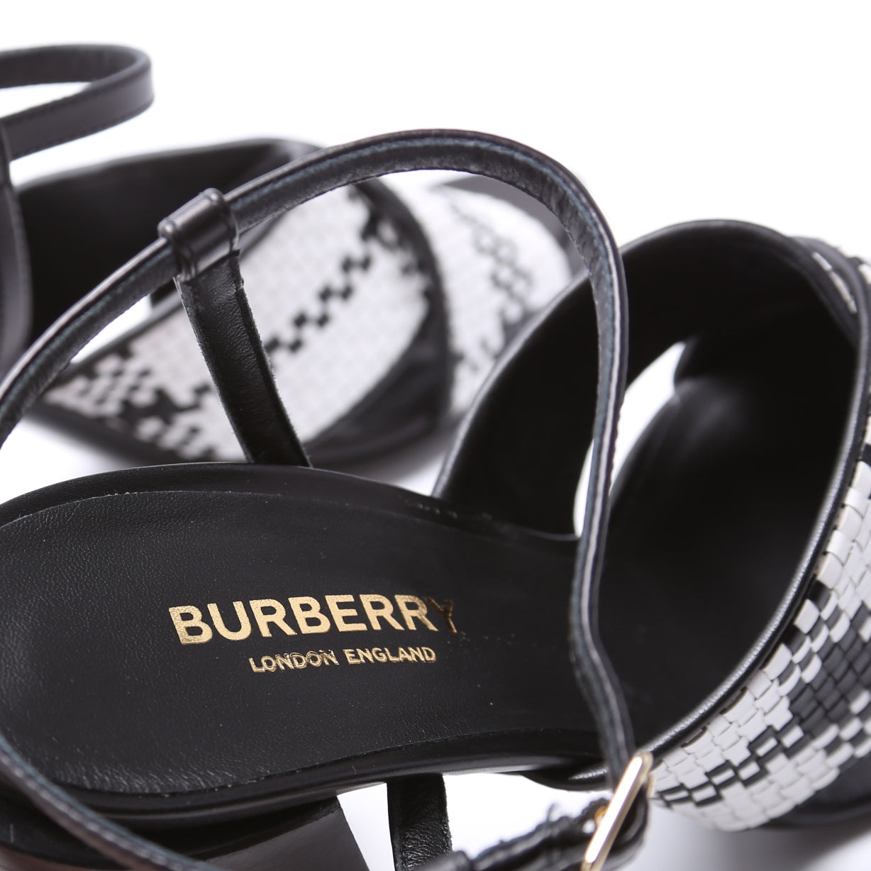 Castlebar Woven Sandal Heel Size 38 Black/White