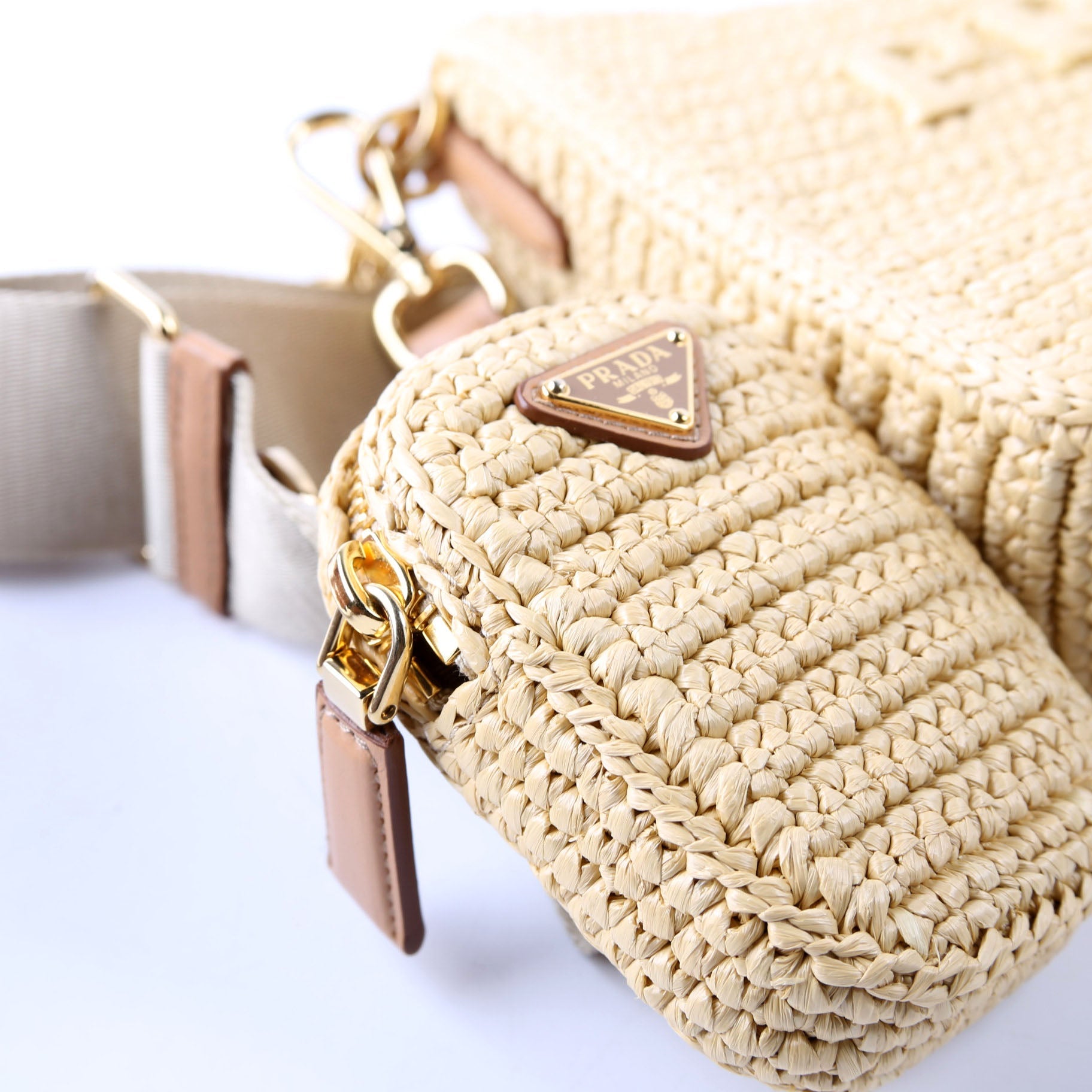 Re-Edition 2000 Crochet Mini Tan