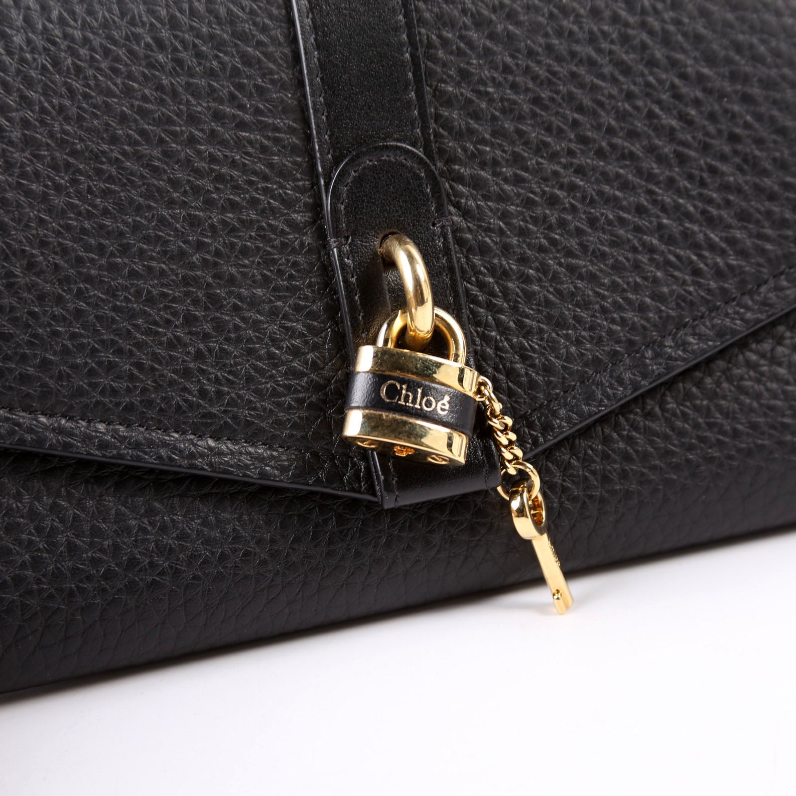 Aby Grain Leather WOC Black