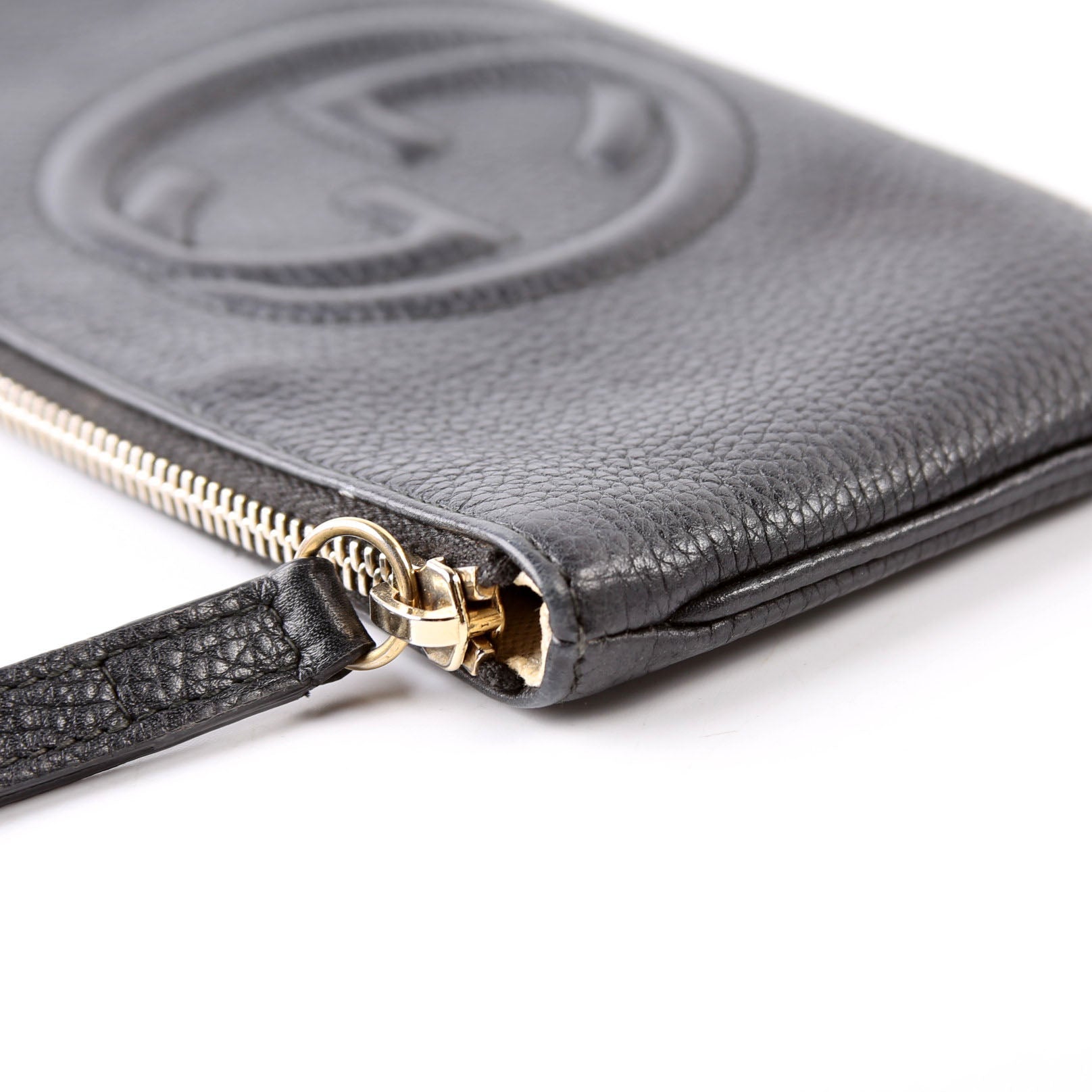295840 Soho Wristlet Black