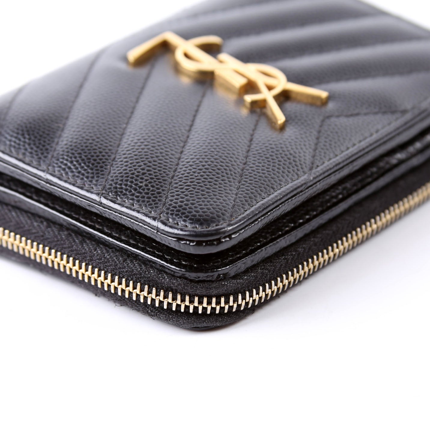 403723 Cassandre Grain De Poudre Compact Zip Around Wallet Black