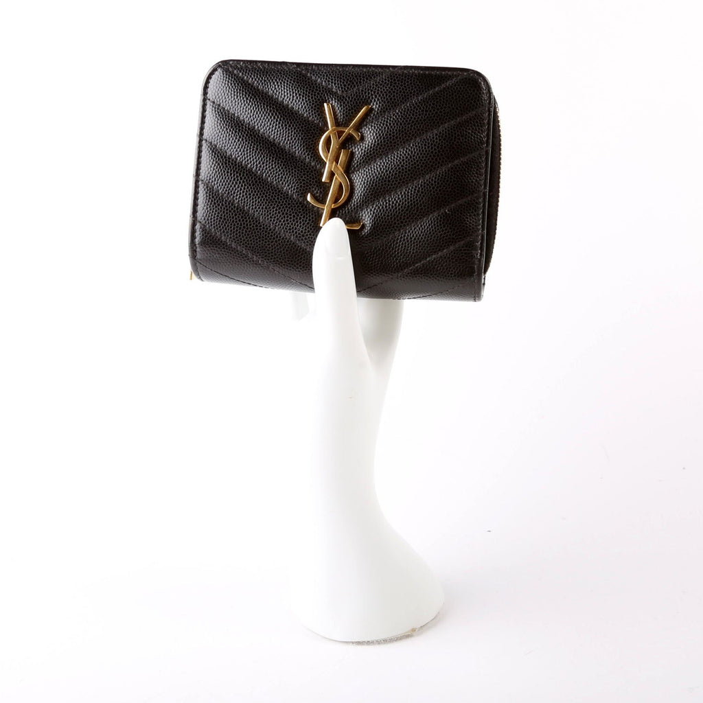 403723 Cassandre Grain De Poudre Compact Zip Around Wallet Black