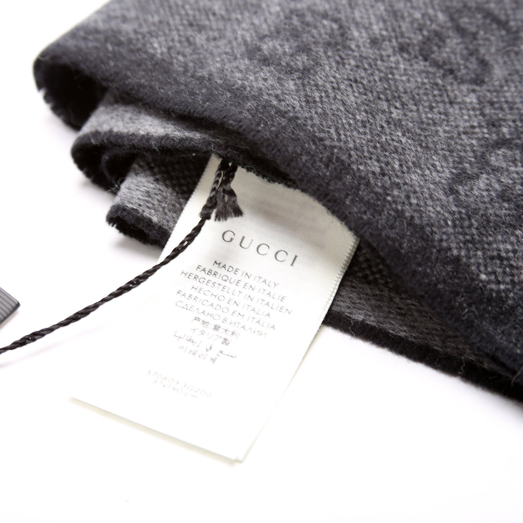 570603 Stole Wool Gray
