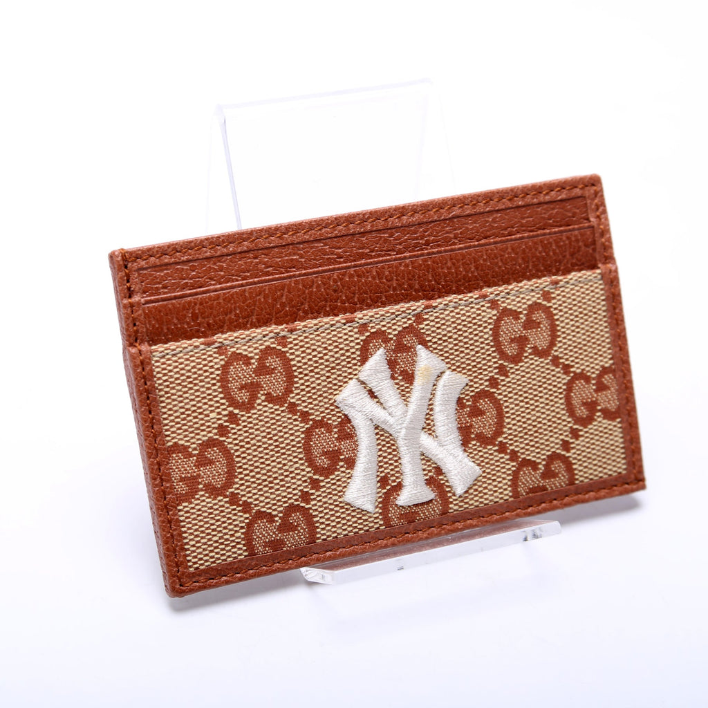 547793 MLB NY Yankees Card Holder