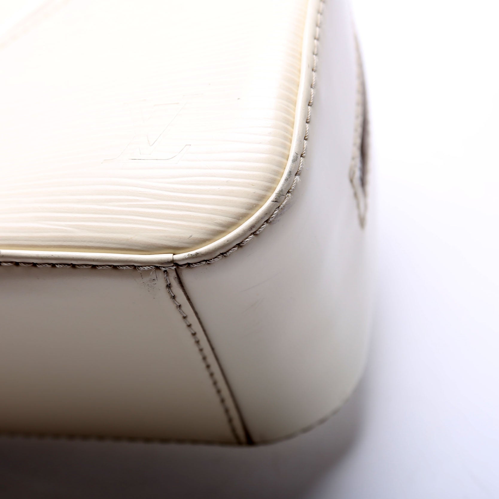 Jasmine Epi White