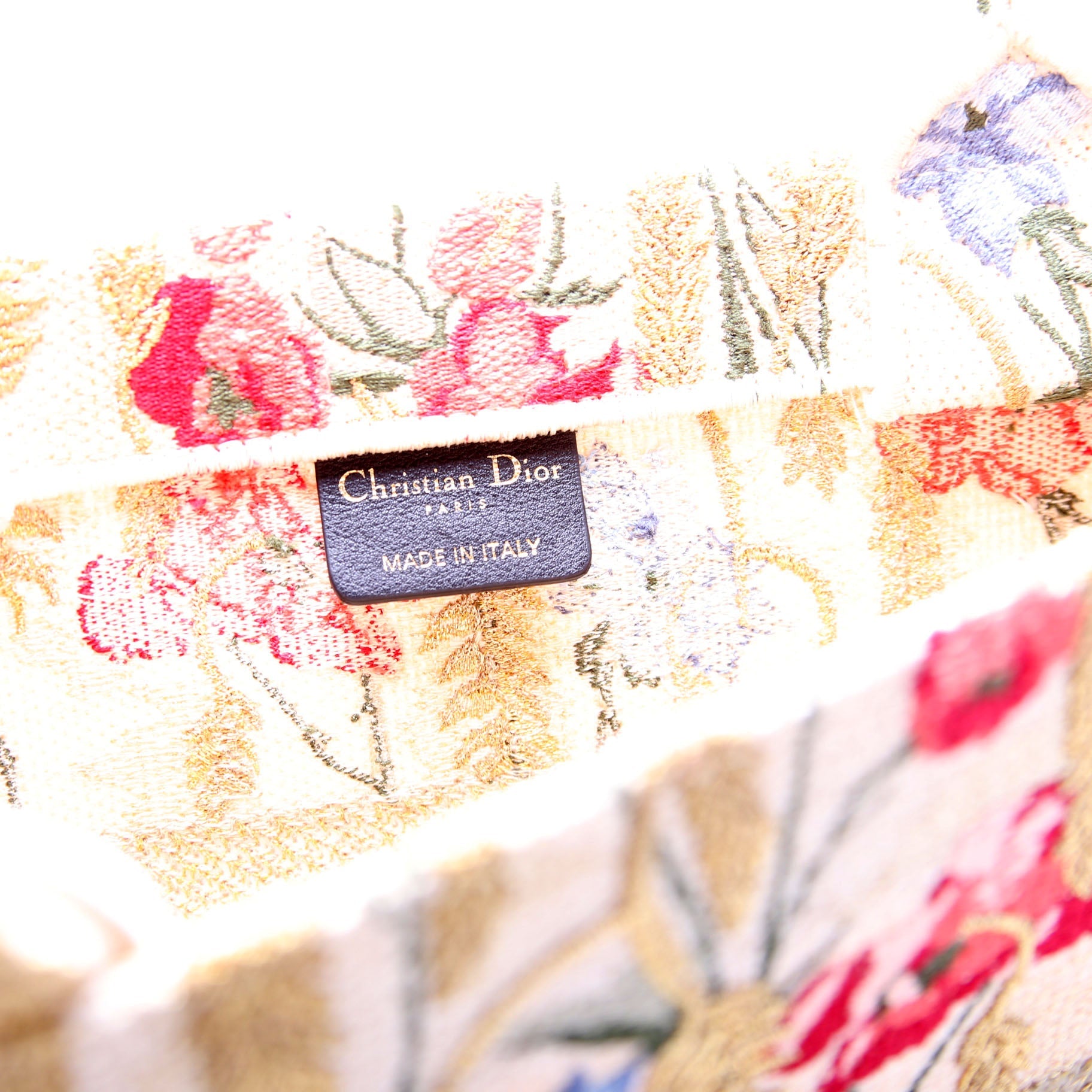 Book Tote Embroidered Hibiscus Medium