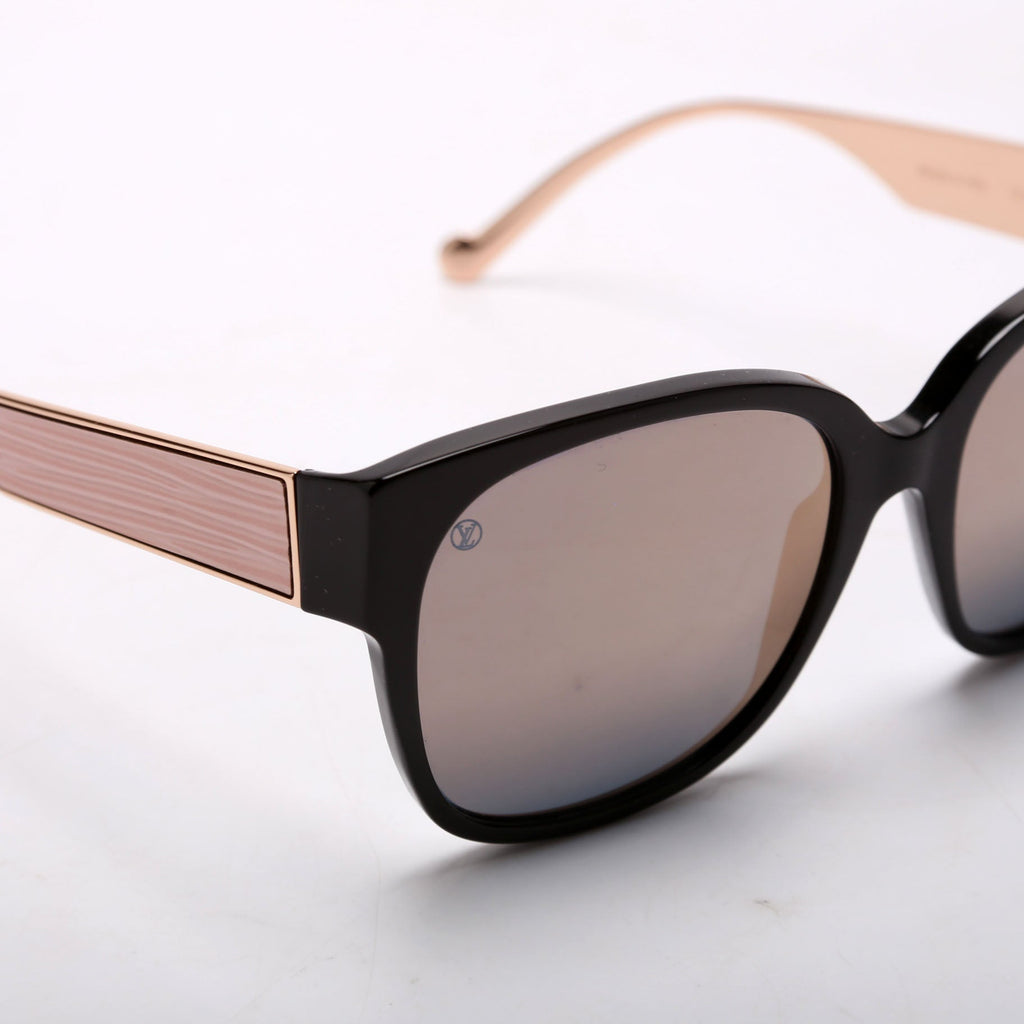 Z0870W LV Epi Cameleon Black and Pink