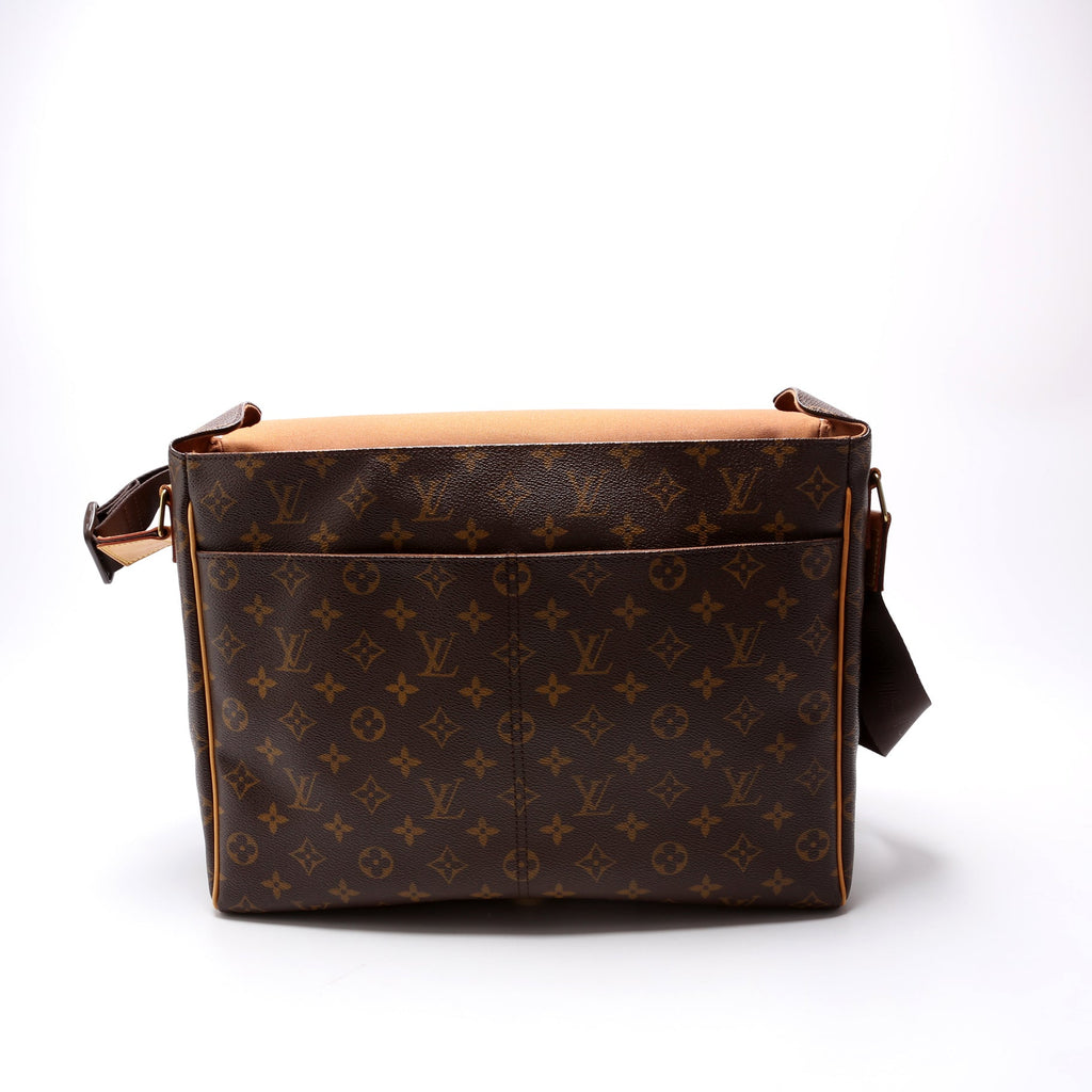 Abbesse Monogram