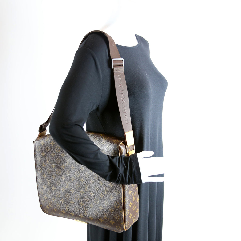Abbesse Monogram