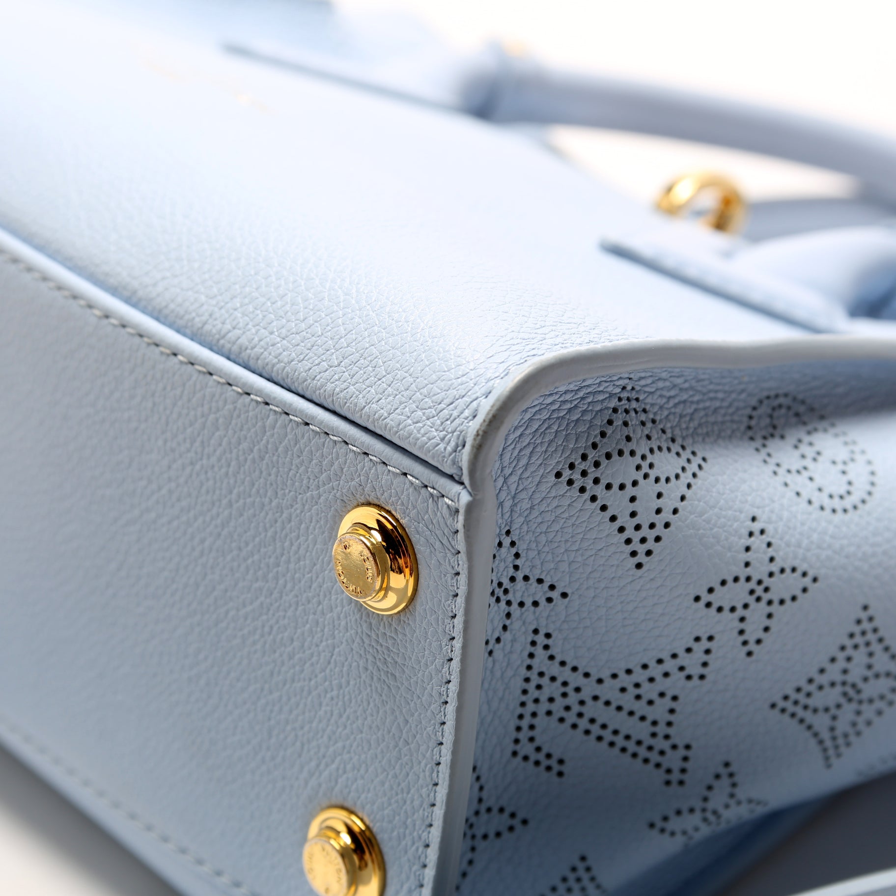 On My Side PM Calfskin/Mahina Sides Blue