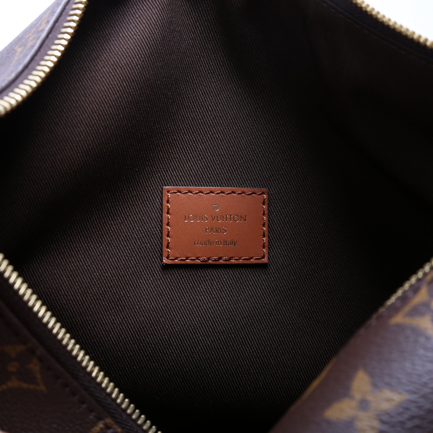 Loop Hobo Reverse Monogram