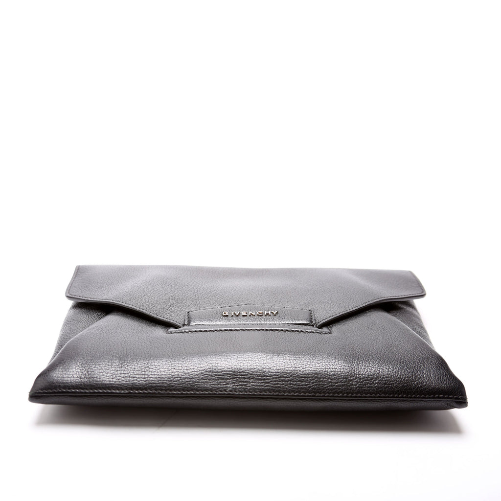 Antigona Goatskin Clutch Medium Black