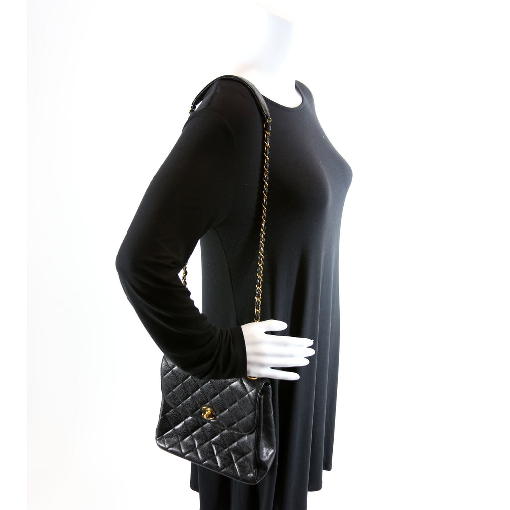 CC Square Flap Shoulder Bag Quilted Caviar Vintage 4M Black