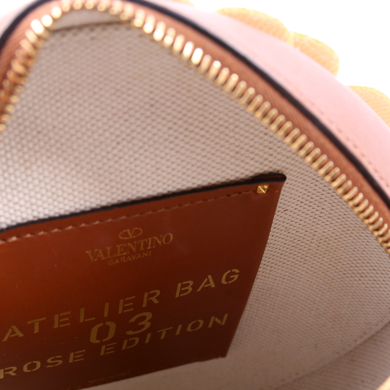 03 Rose Edition Atelier Round Crossbody