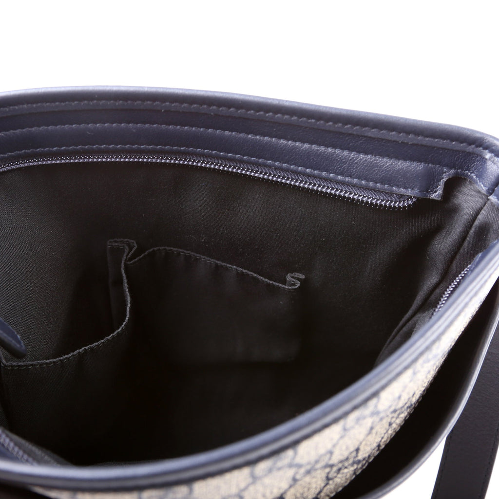 388924 GG Supreme Crossbody Blue