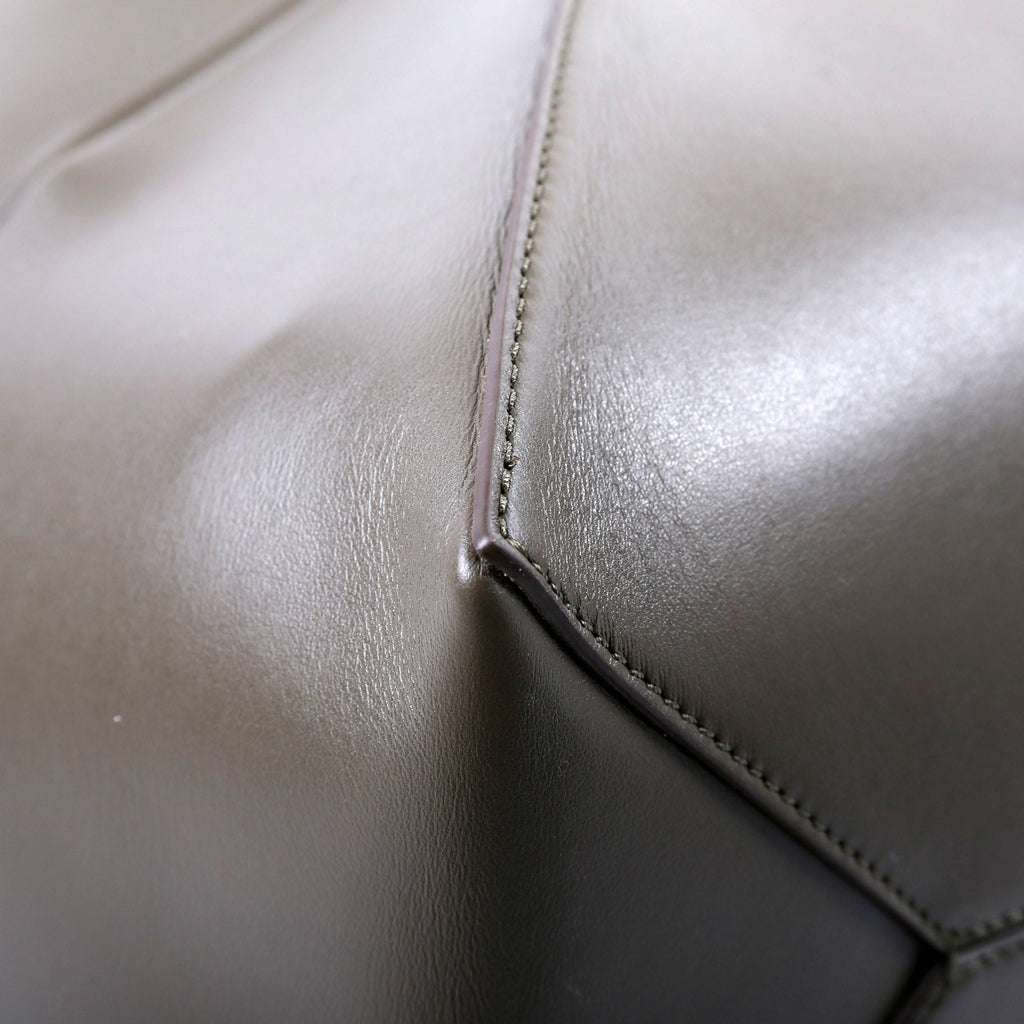 Puzzle Fold Tote Medium Shiny Calfskin Green