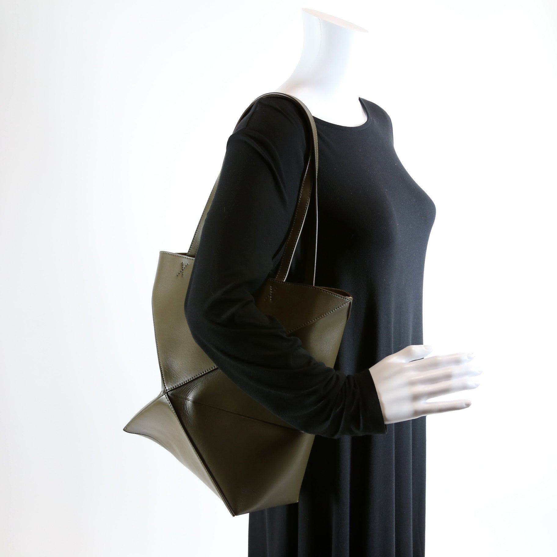 Puzzle Fold Tote Medium Shiny Calfskin Green