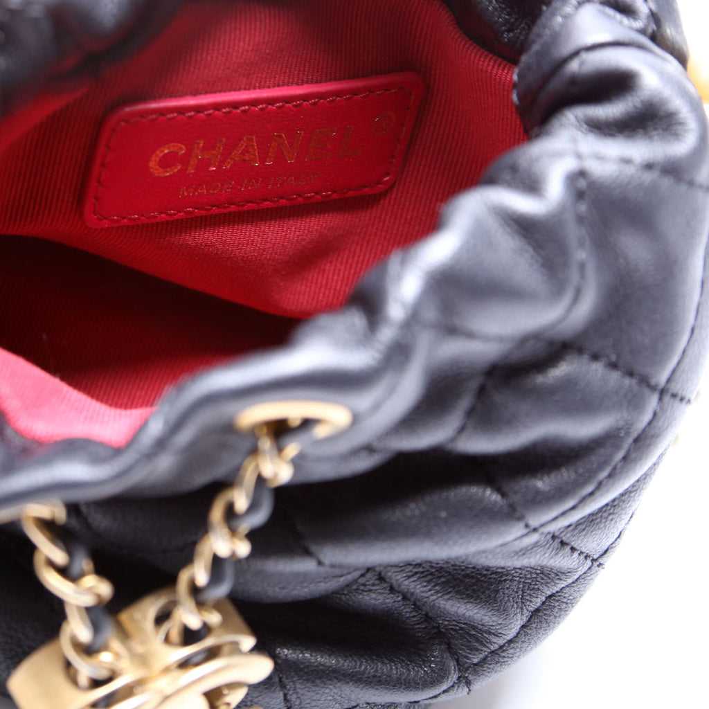 About Pearls Bucket Bag Mini Calfskin 31M Black