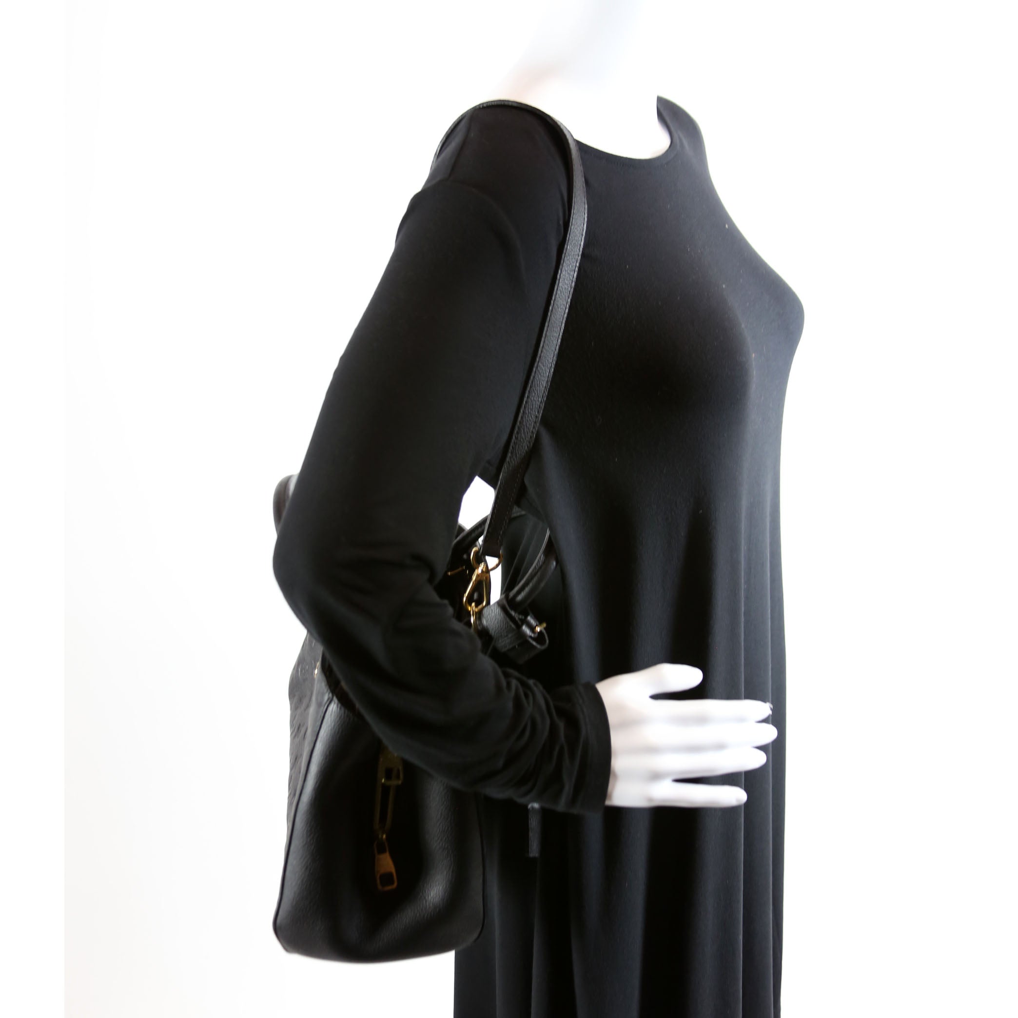 Montaigne MM Empreinte Black