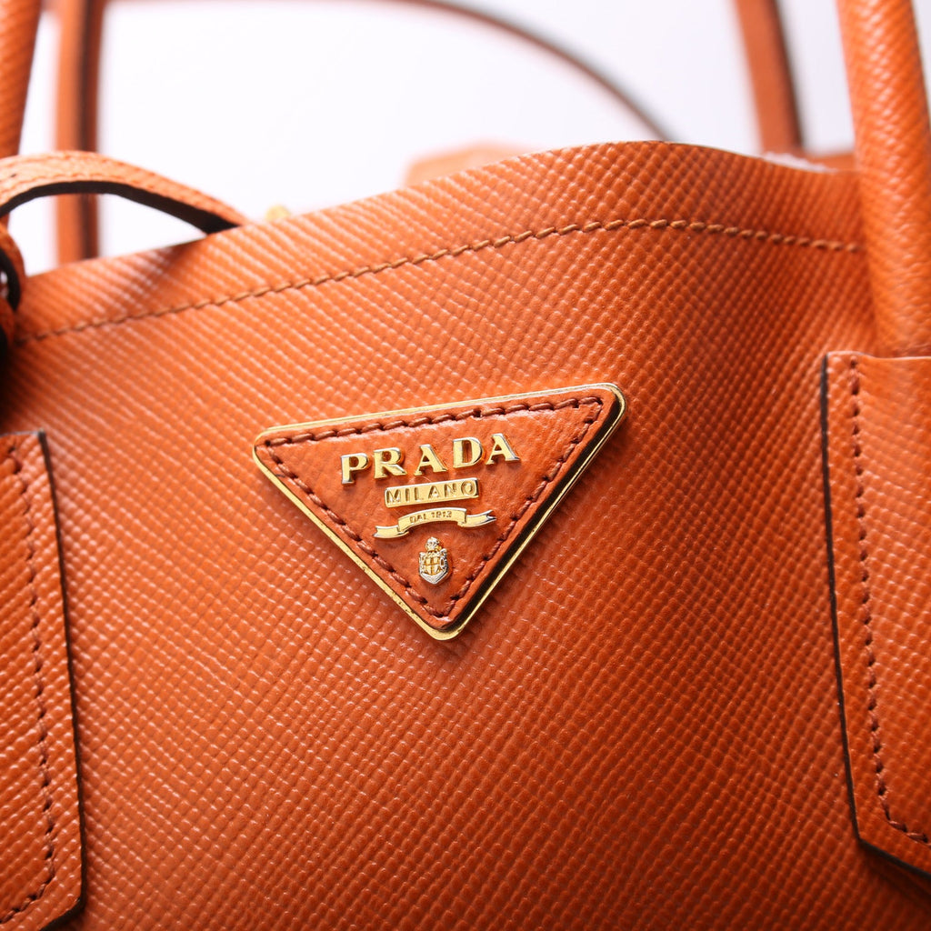 Saffiano Cuir Double Medium Orange