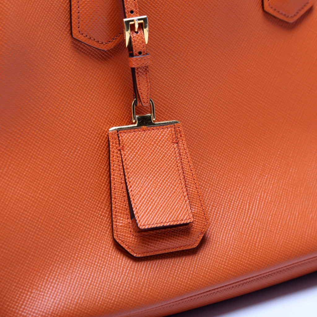 Saffiano Cuir Double Medium Orange