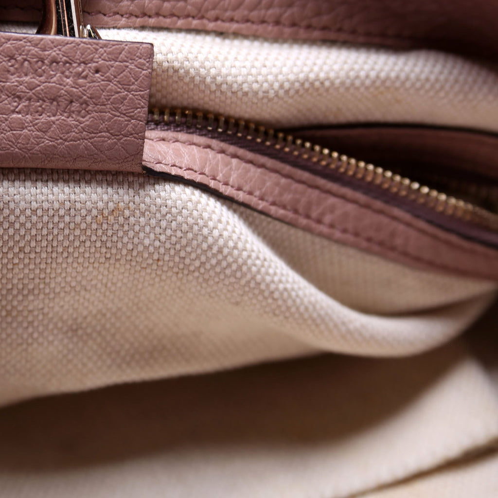 308982 Soho Leather Shoulder Medium Beige