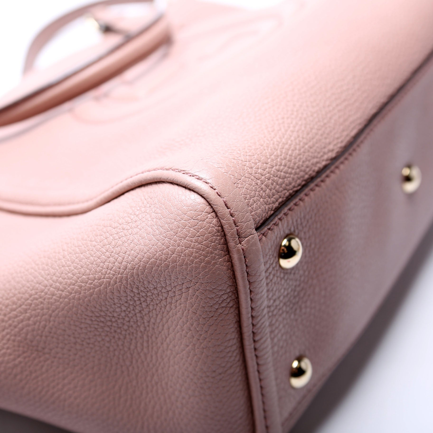369176 Soho Crossbody Nude
