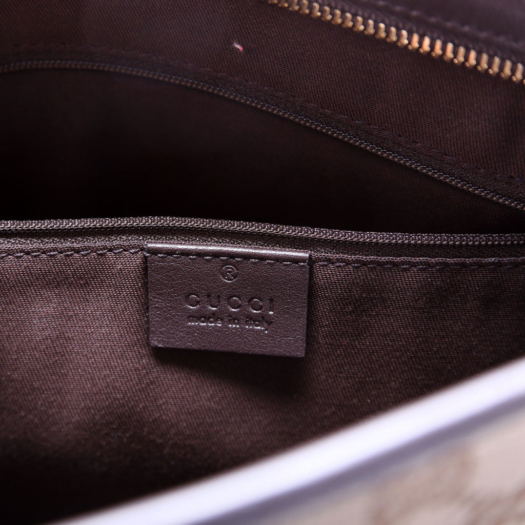 388930 GG Canvas Shoulder Bag
