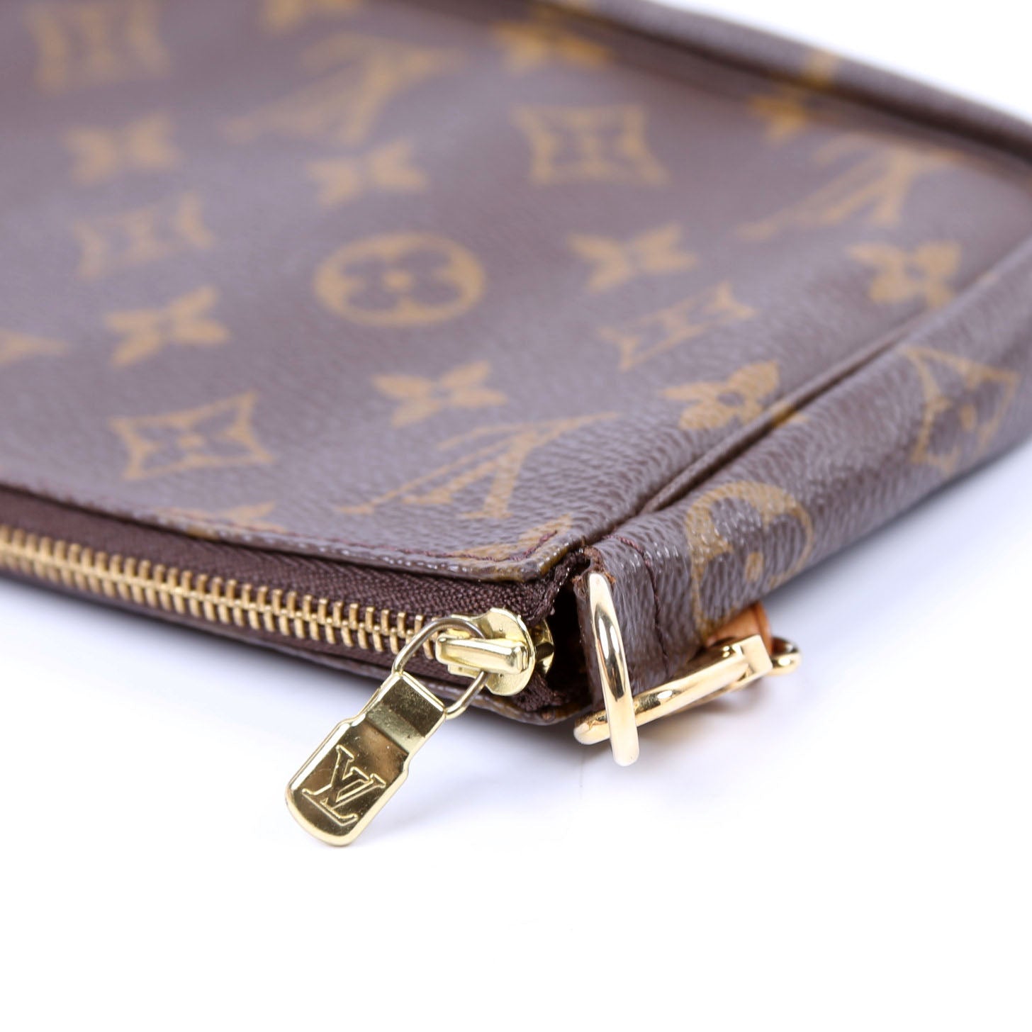 Pochette Access Monogram