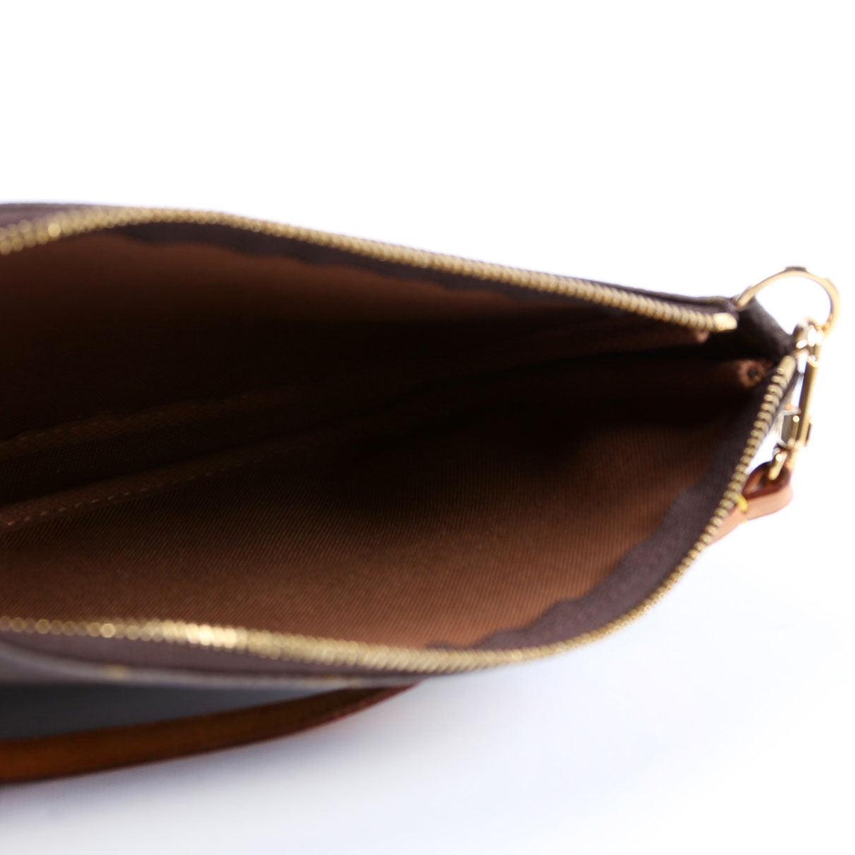 Pochette Access Monogram