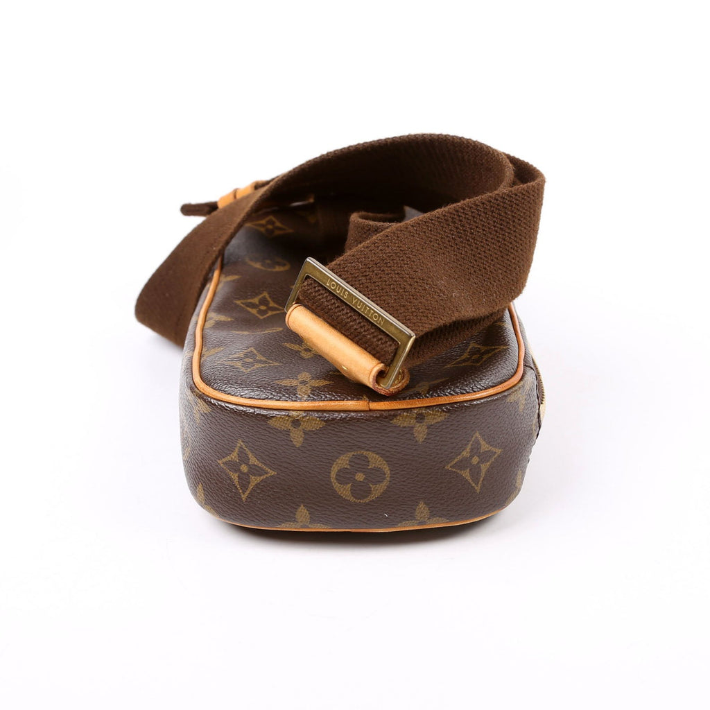 Pochette Gange Monogram