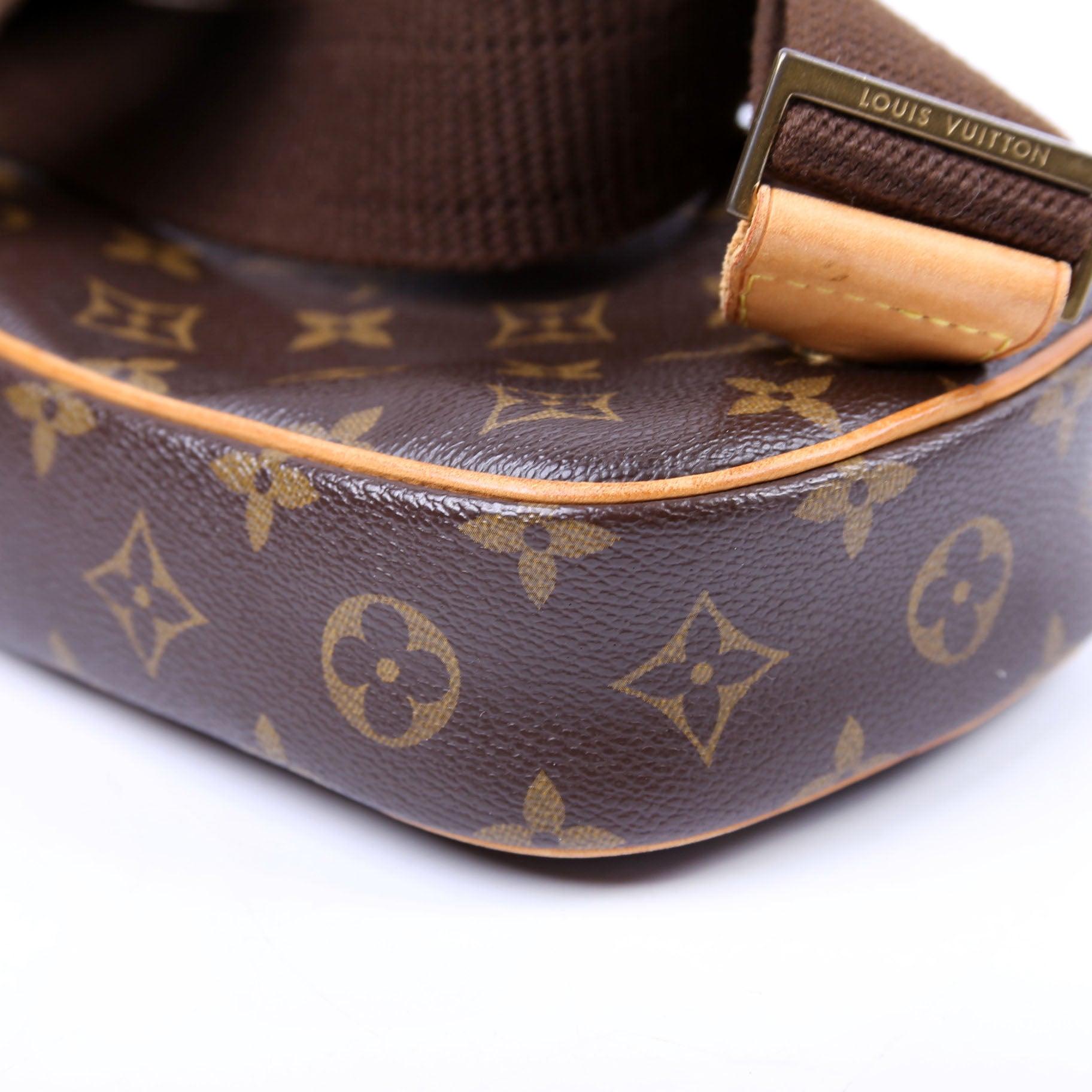 Pochette Gange Monogram