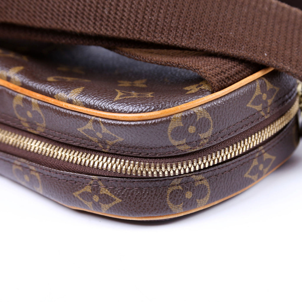 Pochette Gange Monogram