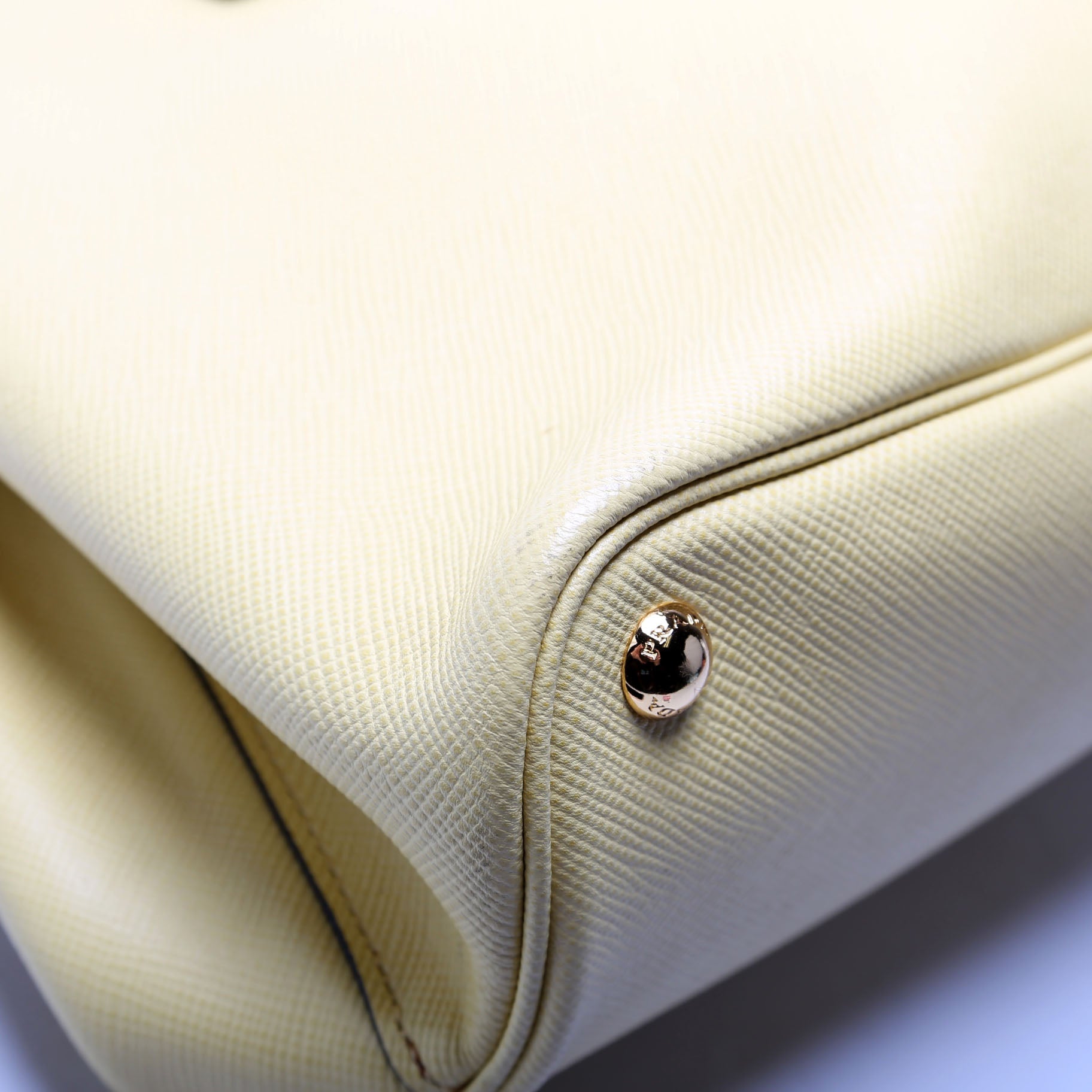 Saffiano Cuir Double Large Yellow