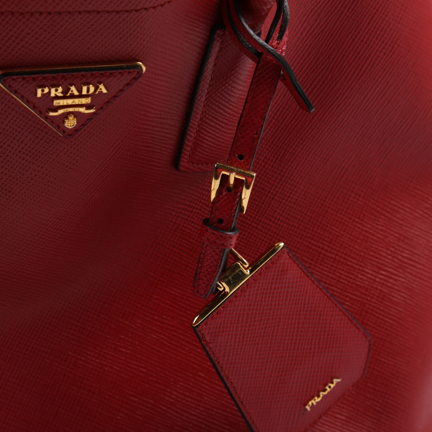 Saffiano Cuir Double Large Red